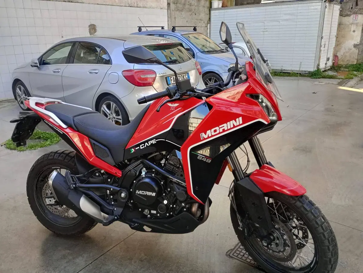 Moto Morini X-Cape 650 Gold Wheels Edition (2022 - 26) (3)