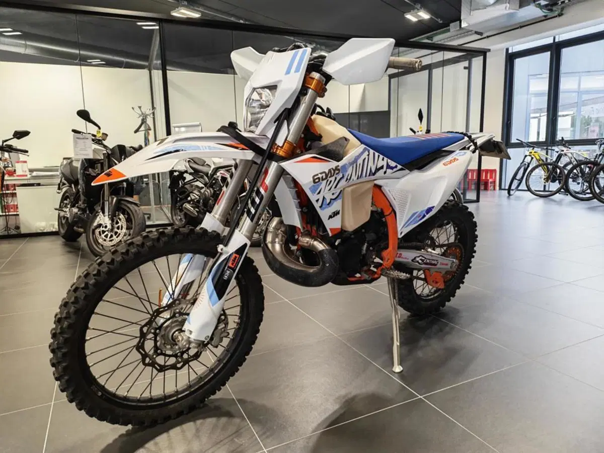 KTM 300 EXC TPI Six Days (2023)