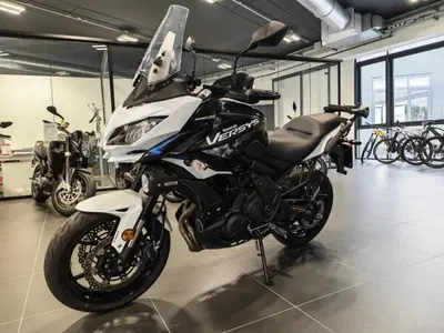 Kawasaki Versys 650 (2021 - 24) usata