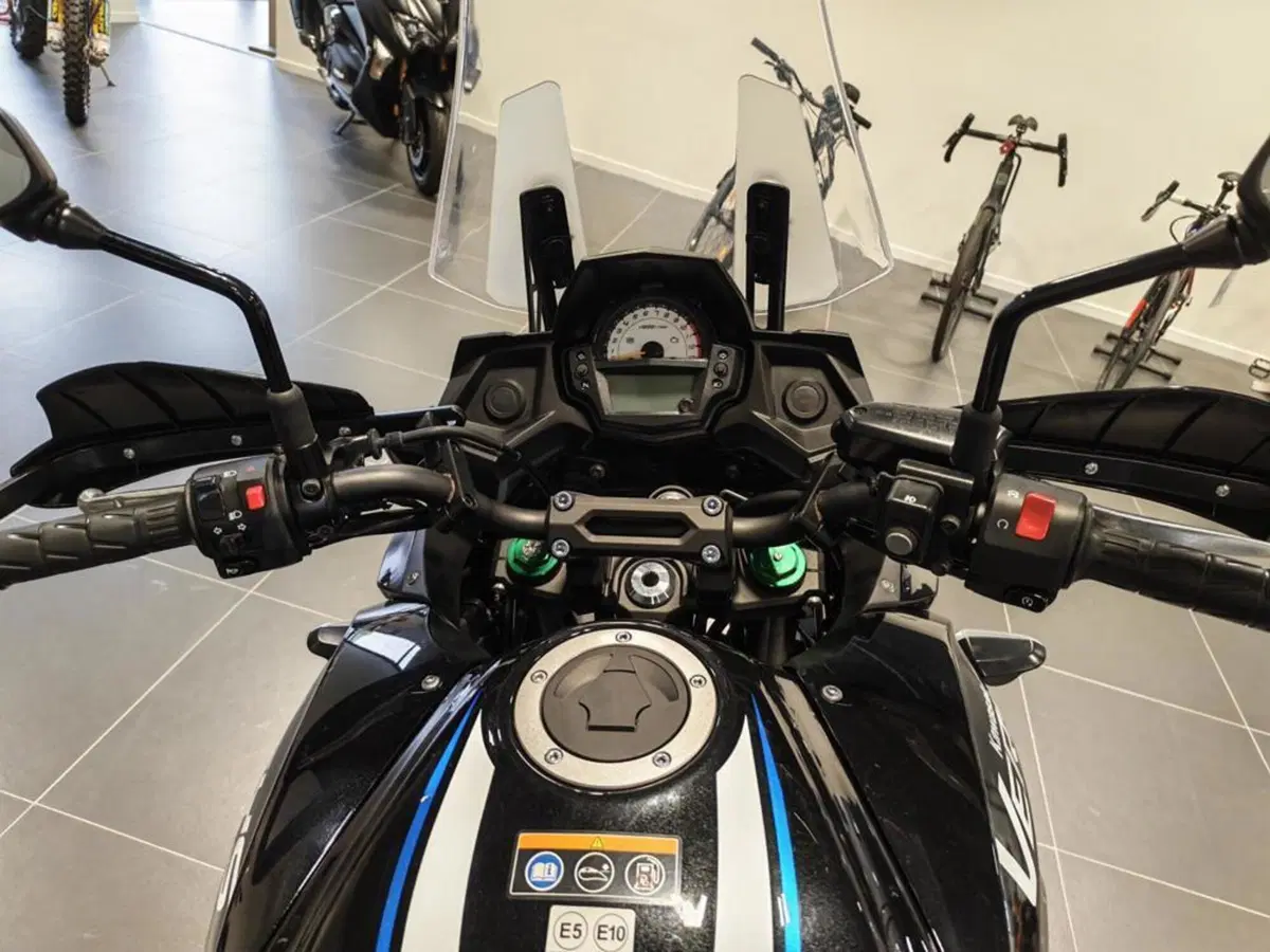 Kawasaki Versys 650 (2021 - 24) (2)