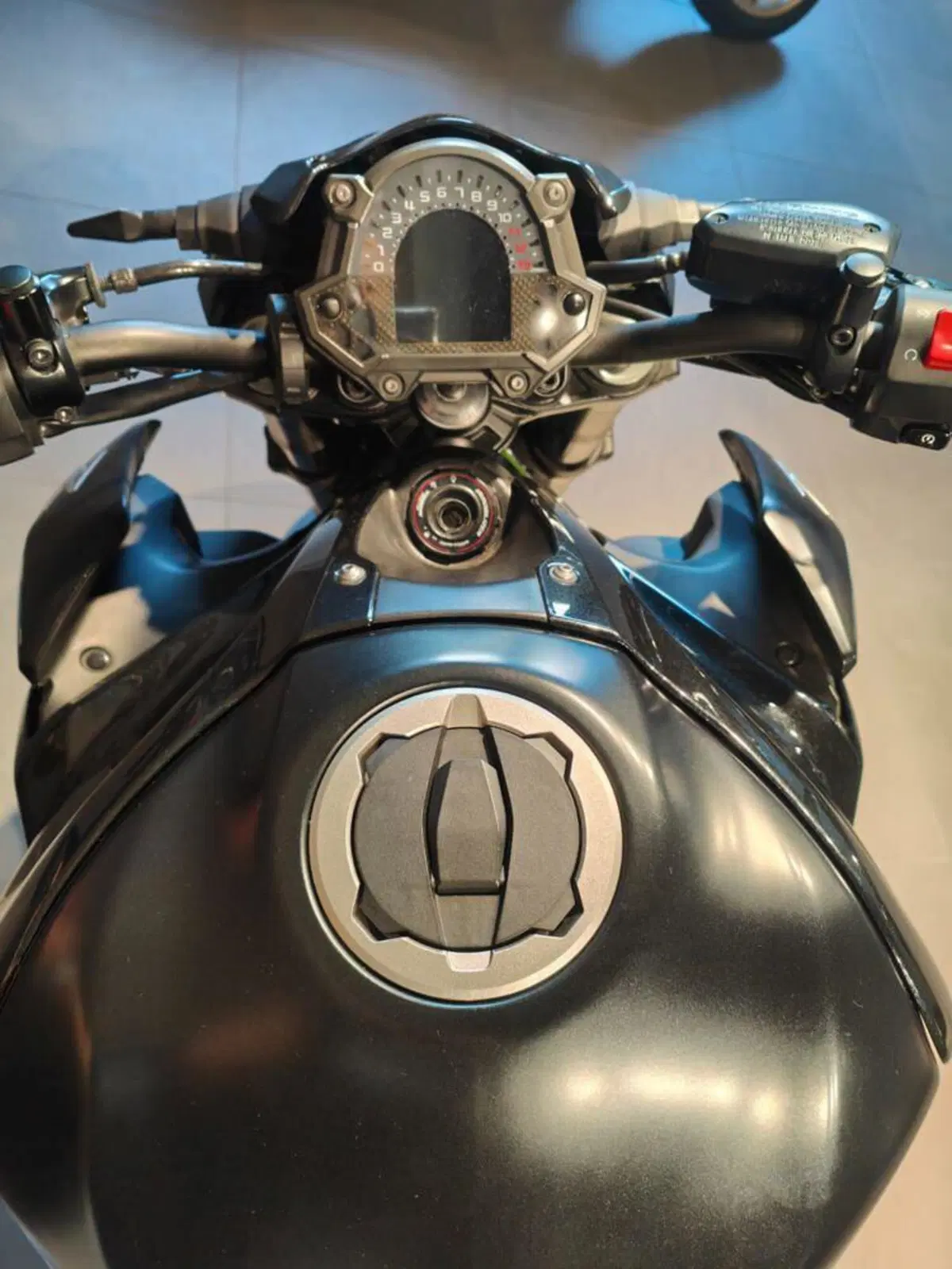 Kawasaki Z 900 (2019) (5)