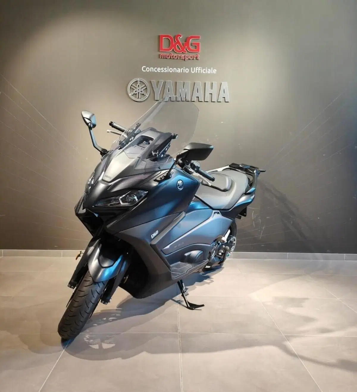 Yamaha T-Max 560 (2022 - 24) (3)