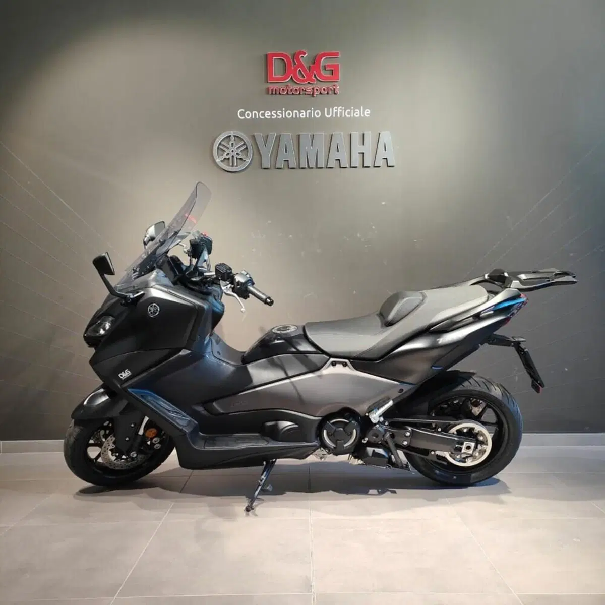 Yamaha T-Max 560 (2022 - 24) (2)
