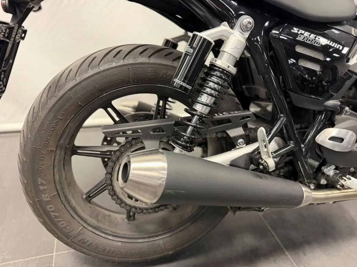 Triumph Speed Twin 900 (2025 - 26) (15)
