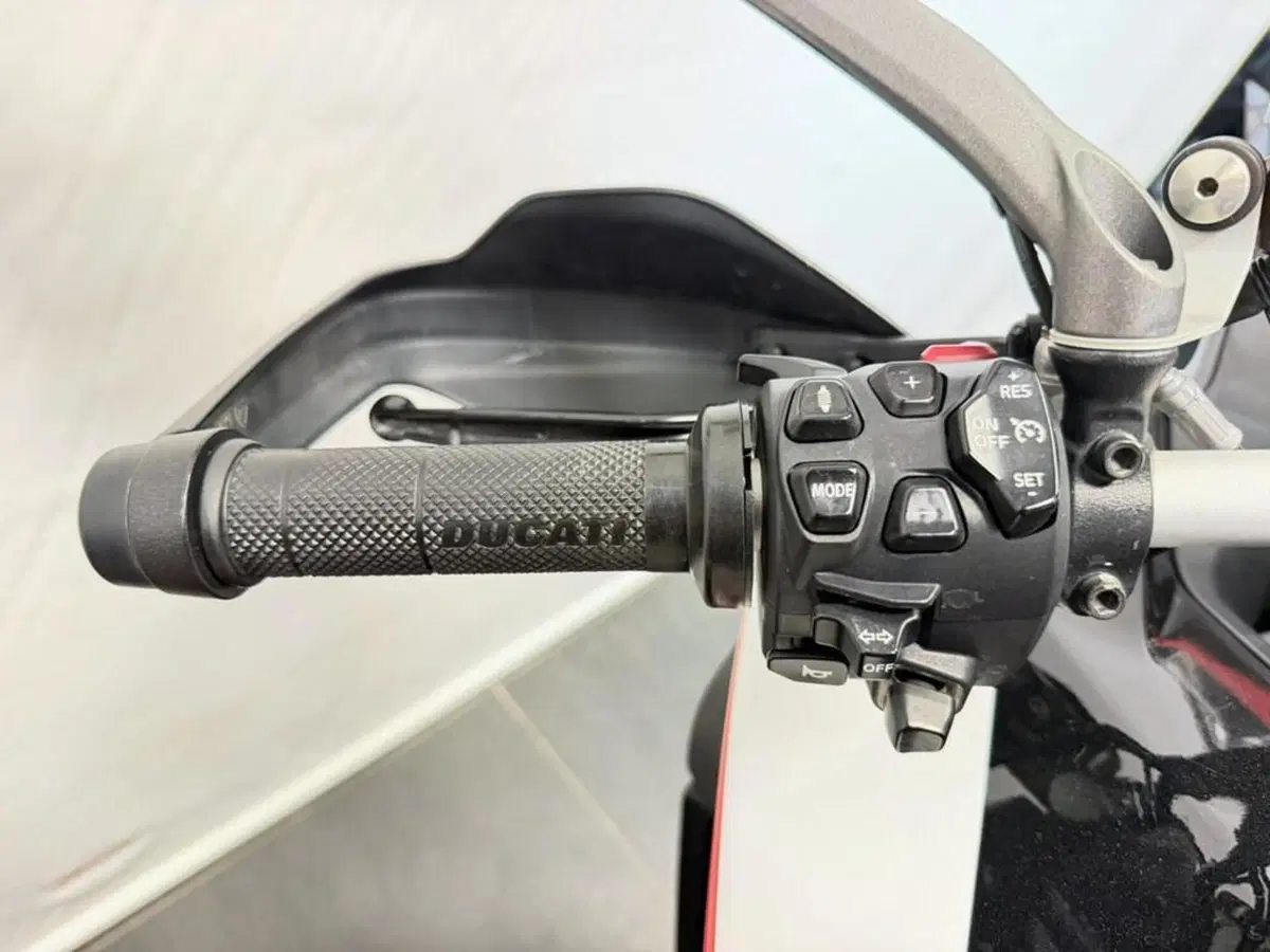 Ducati Multistrada V4 1100 S Sport (2021) (8)
