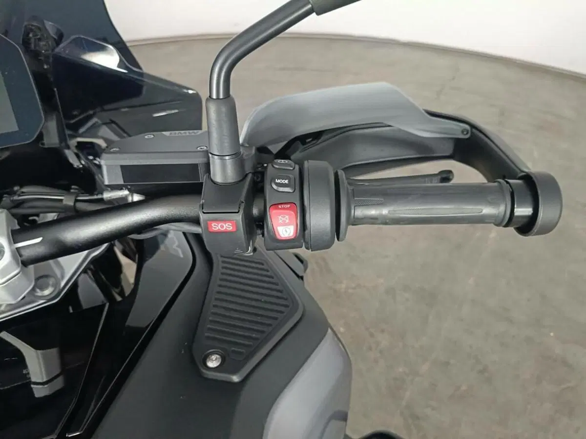Bmw R 1300 GS Adventure Triple Black (2025 - 26) (9)