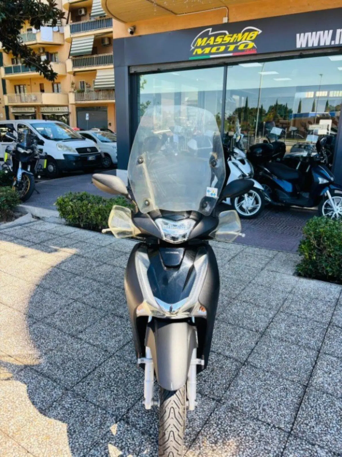 Honda SH 150i (2017 - 19) (7)