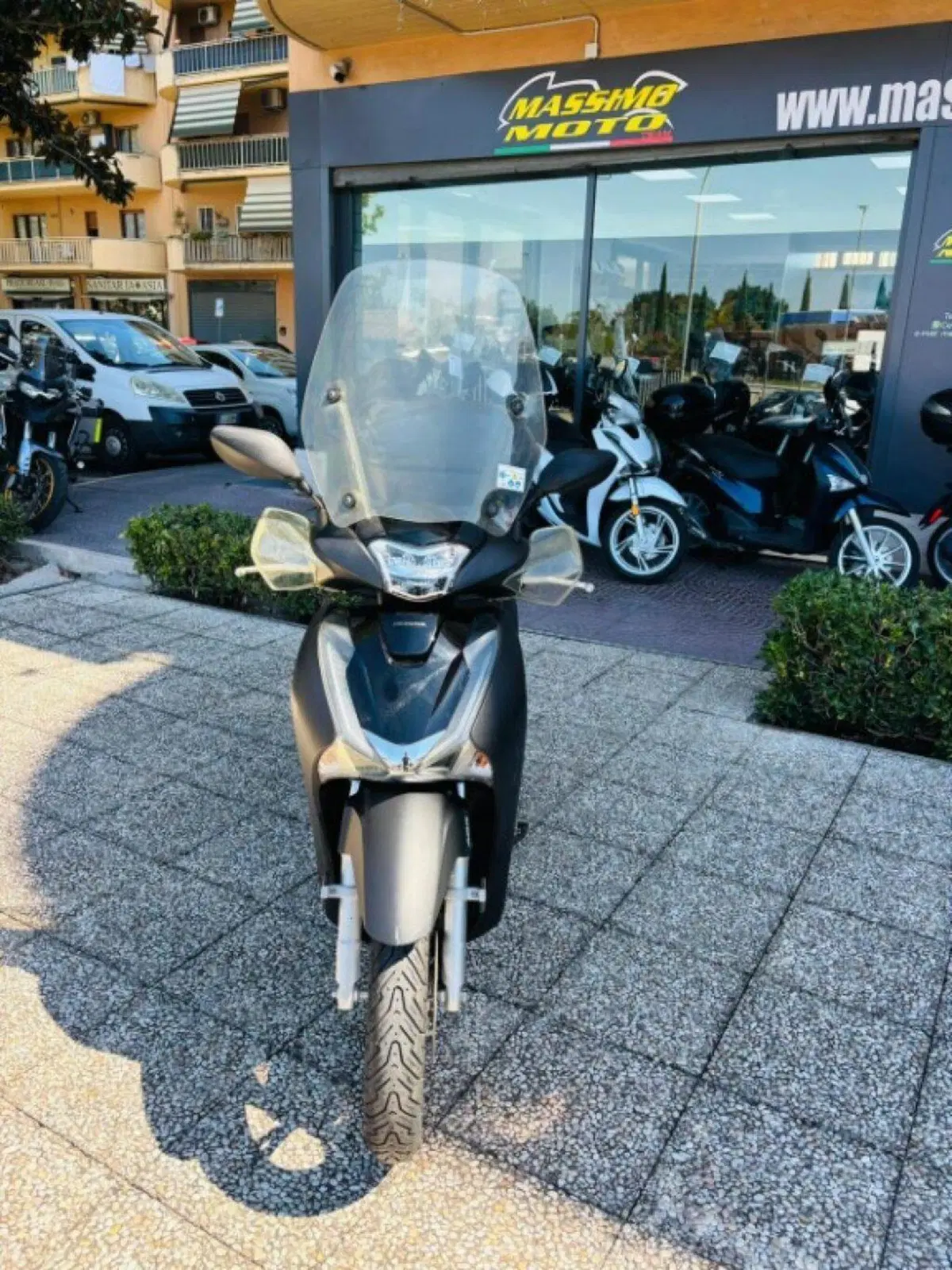 Honda SH 150i (2017 - 19) (8)