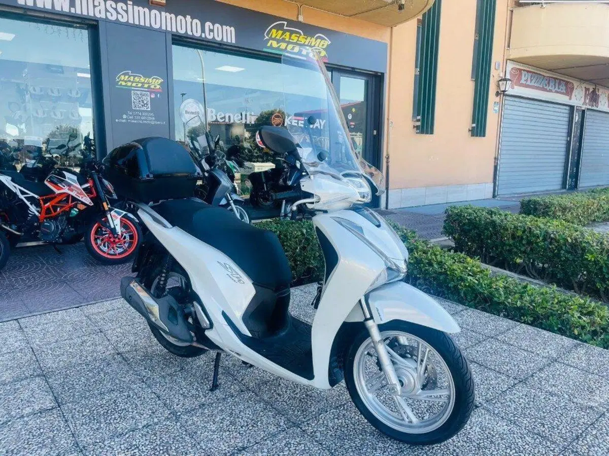 Honda SH 150i (2017 - 19) (2)