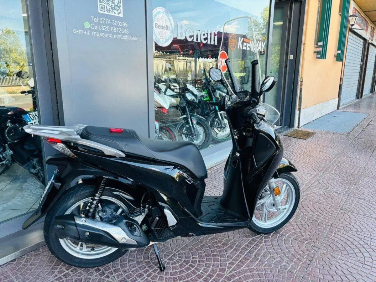 Honda SH 150i (2017 - 19) (2)