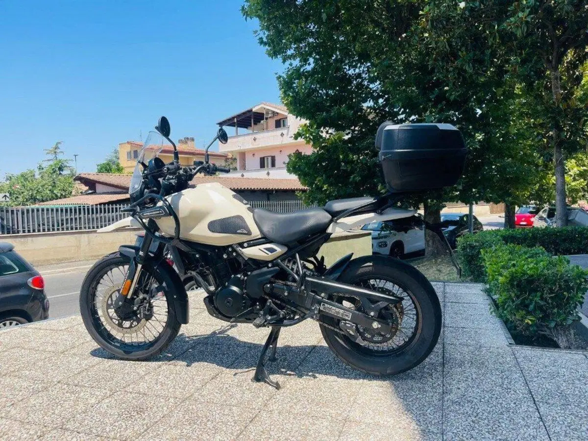 Royal Enfield Himalayan 450 (2024 - 26) (4)