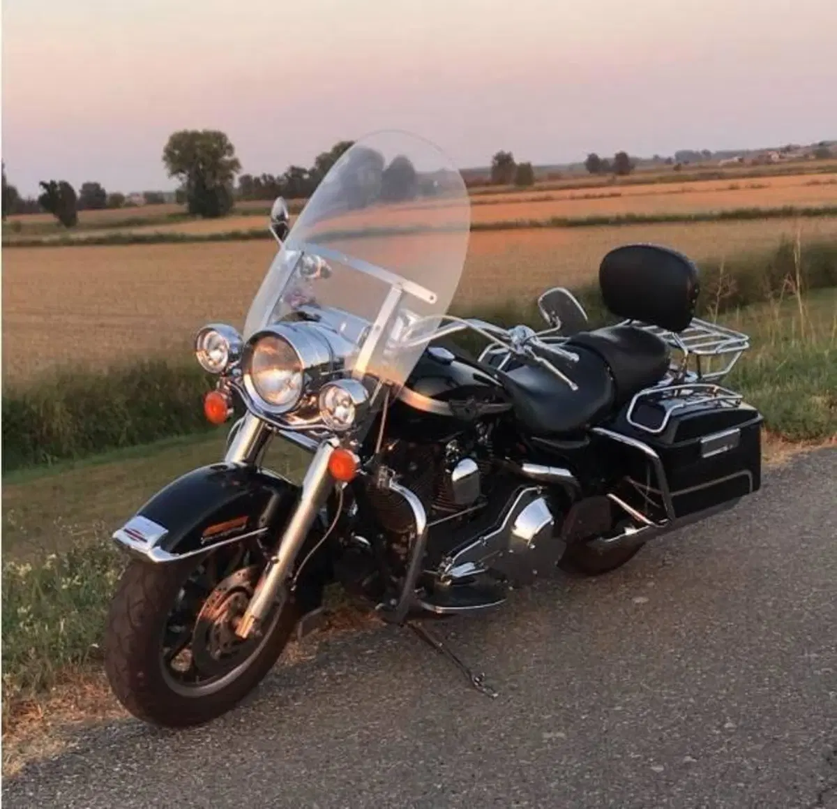 Harley-Davidson road king
