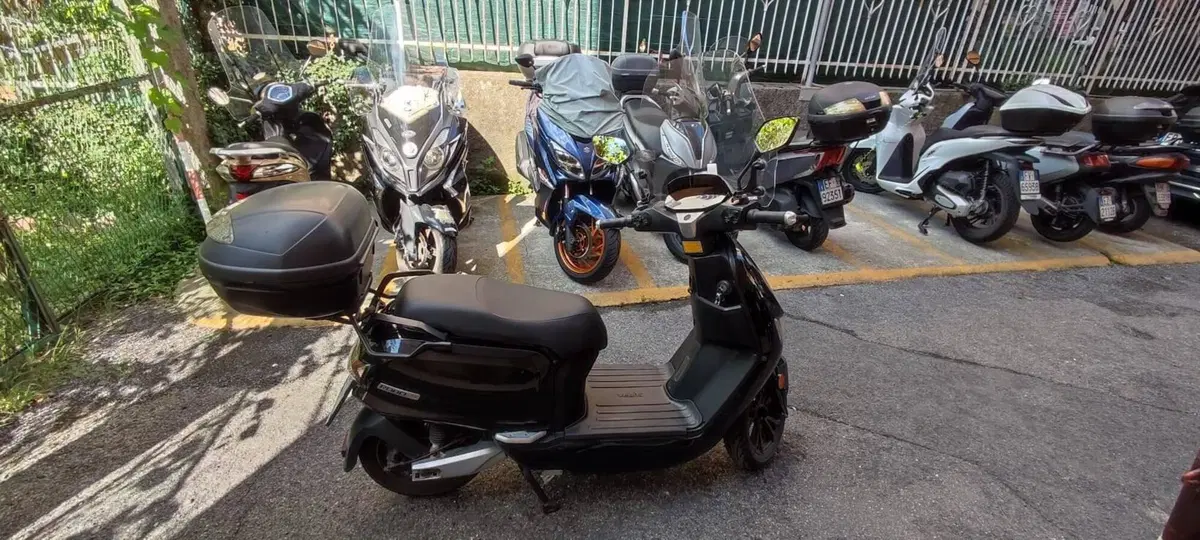 Sunra Italia Robo S L3e (2021 - 26) (2)
