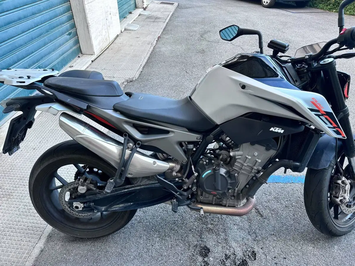 KTM 790 Duke L (2023 - 24) (2)