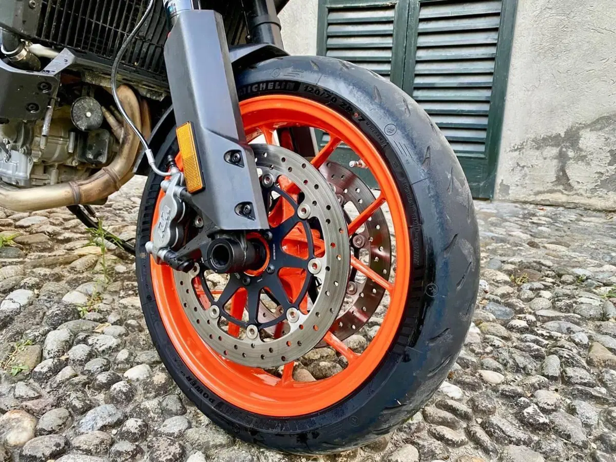 KTM 890 SMT (2023 - 25) (8)