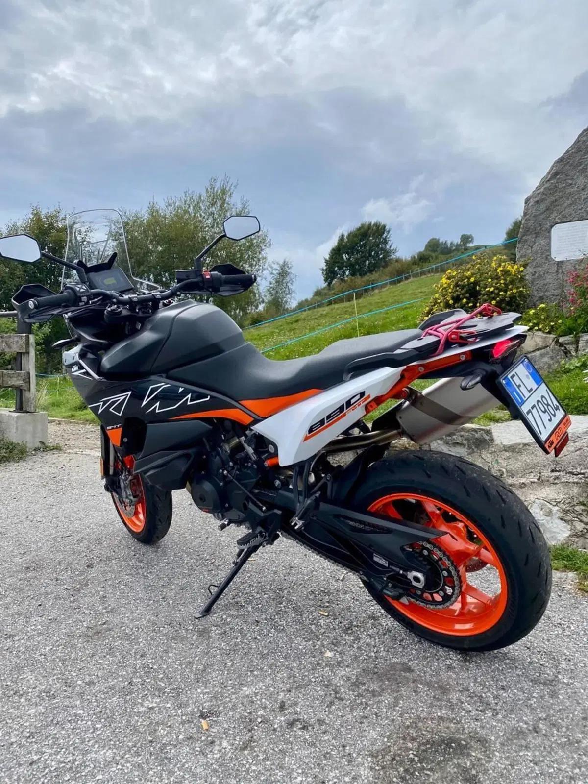 KTM 890 SMT (2023 - 25) (11)