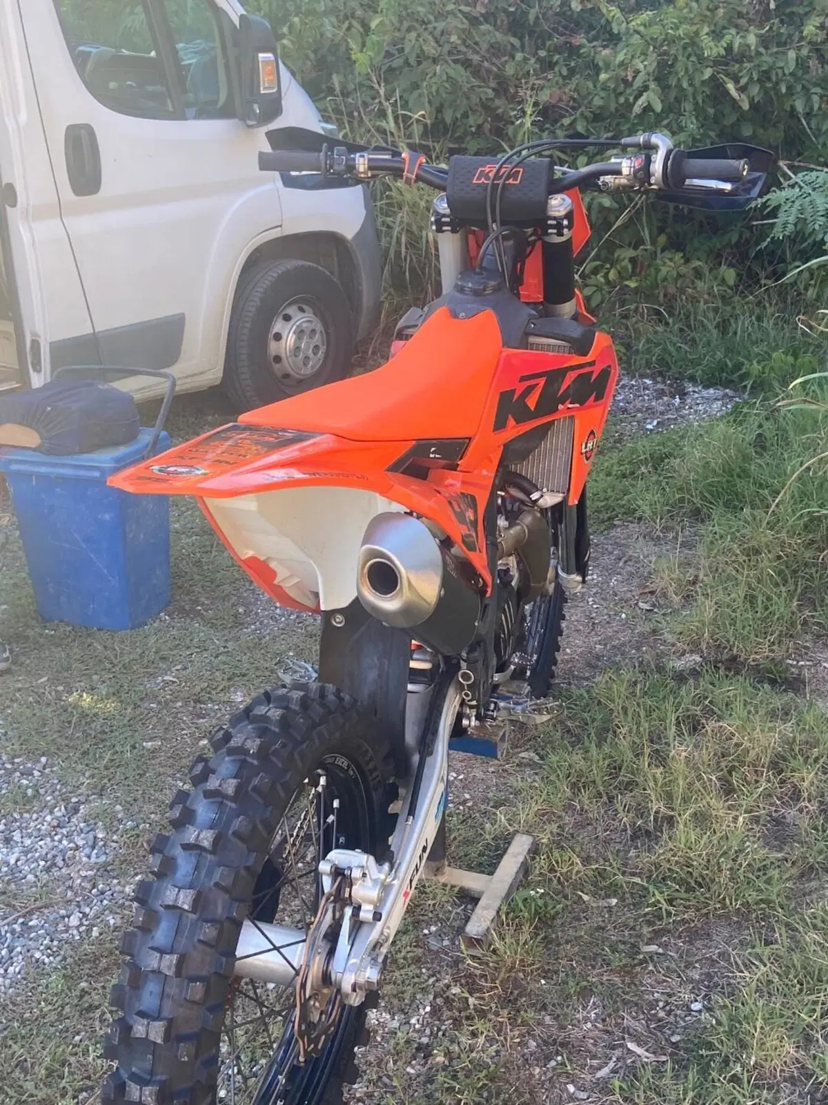 KTM 450 SX-F (2024) (2)