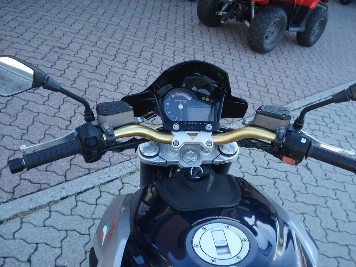 Aprilia Shiver 750 (2008 - 10) (5)