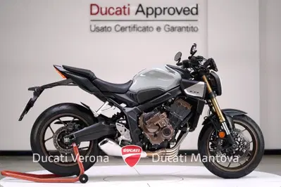Honda CB 650 R E-Clutch (2024 - 26) usata