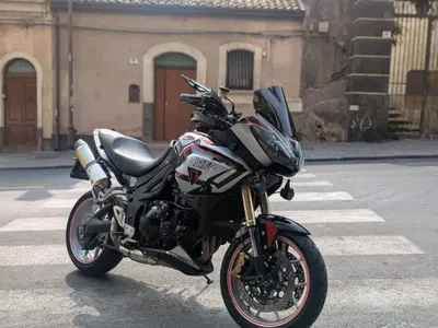 Triumph Tiger 1050 (2006 - 12) usata