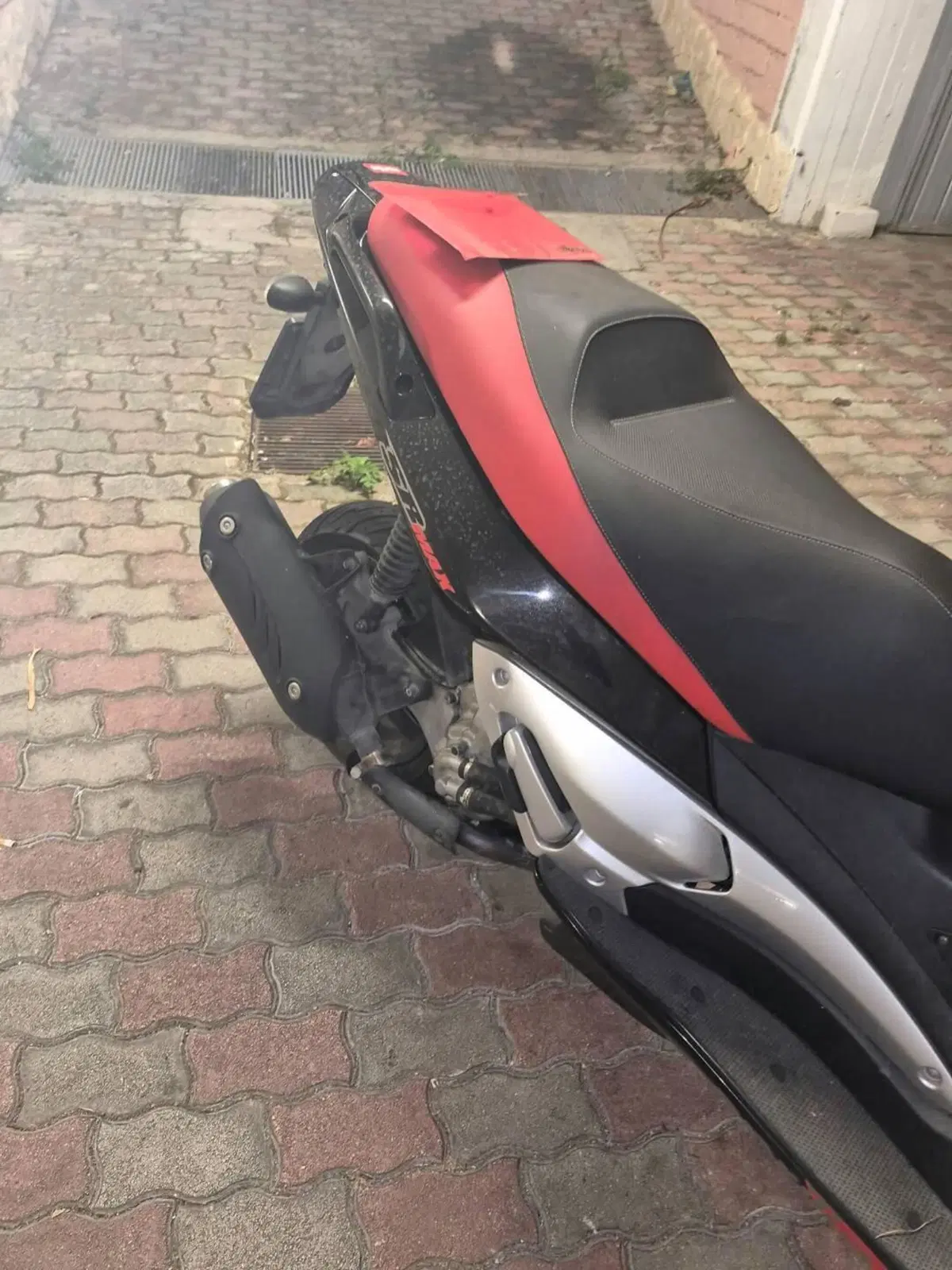 Aprilia SR Max 300 (2011 - 16) (8)