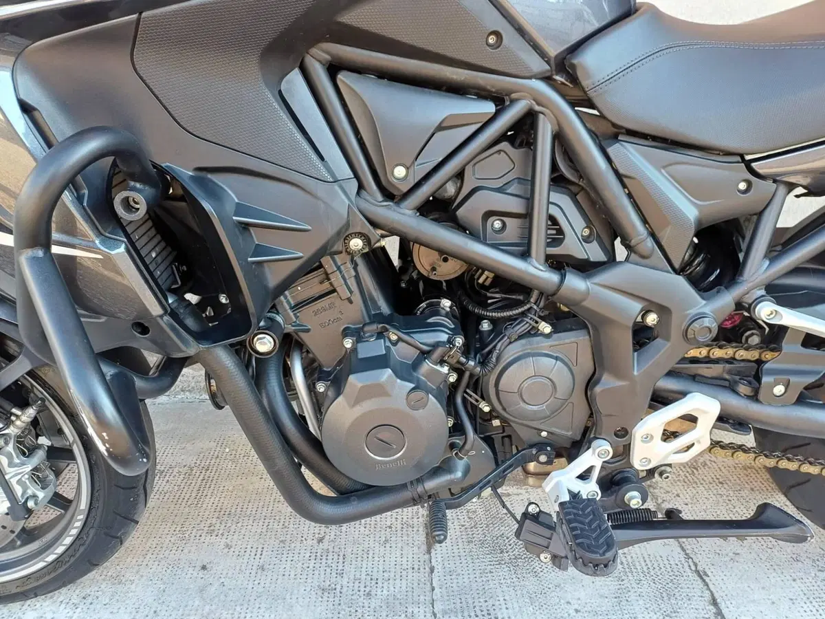 Benelli TRK 502 (2021 - 25) (5)