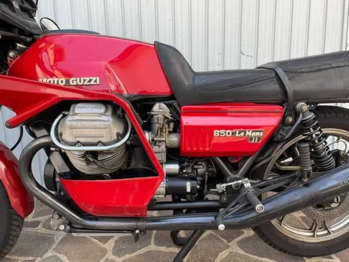 Moto Guzzi le mans 2 (8)