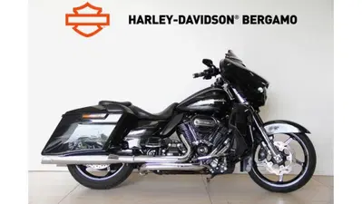 Harley-Davidson 1800 Street Glide (2016 - 17) - FLHXSE usata