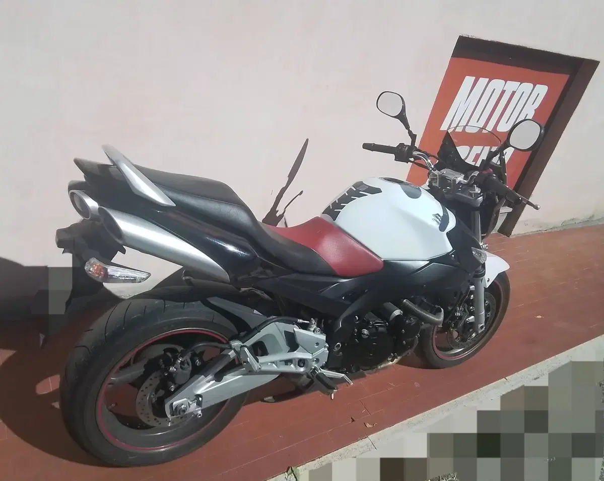 Suzuki GSX R 600 (2006 - 07) (3)