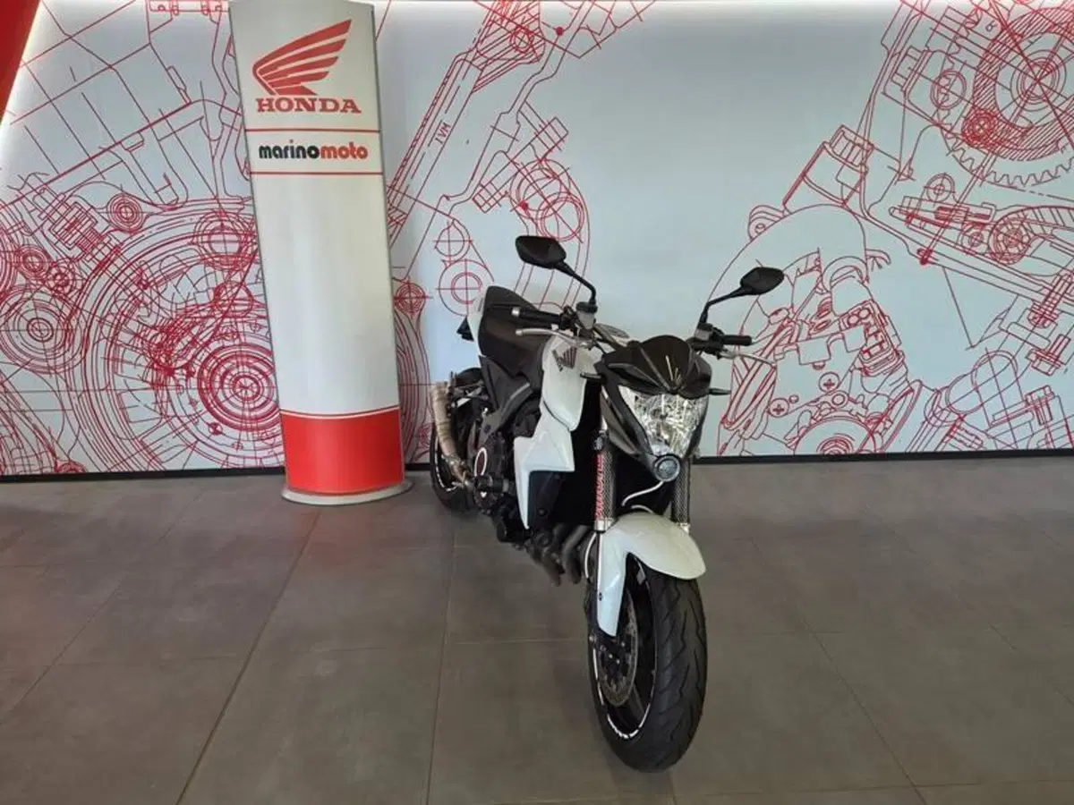 Honda CB 1000 R (2008 - 10) (2)