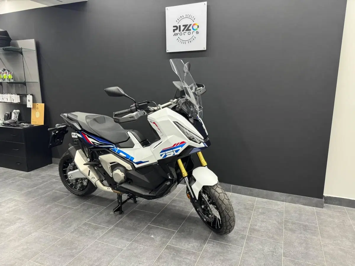 Honda X-ADV 750 Special Edition (2026 - 27) (3)