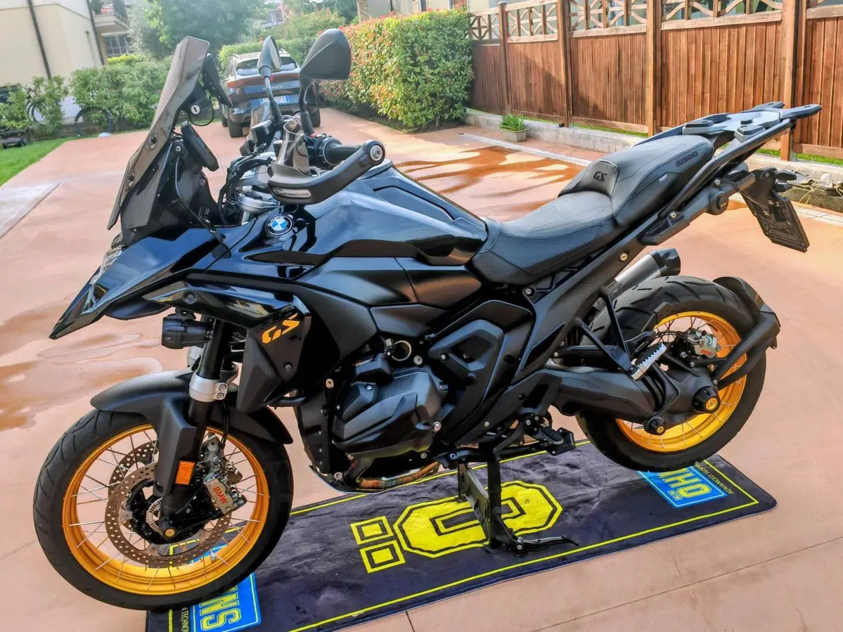 Bmw R 1300 GS Triple Black (2023 - 26) (2)