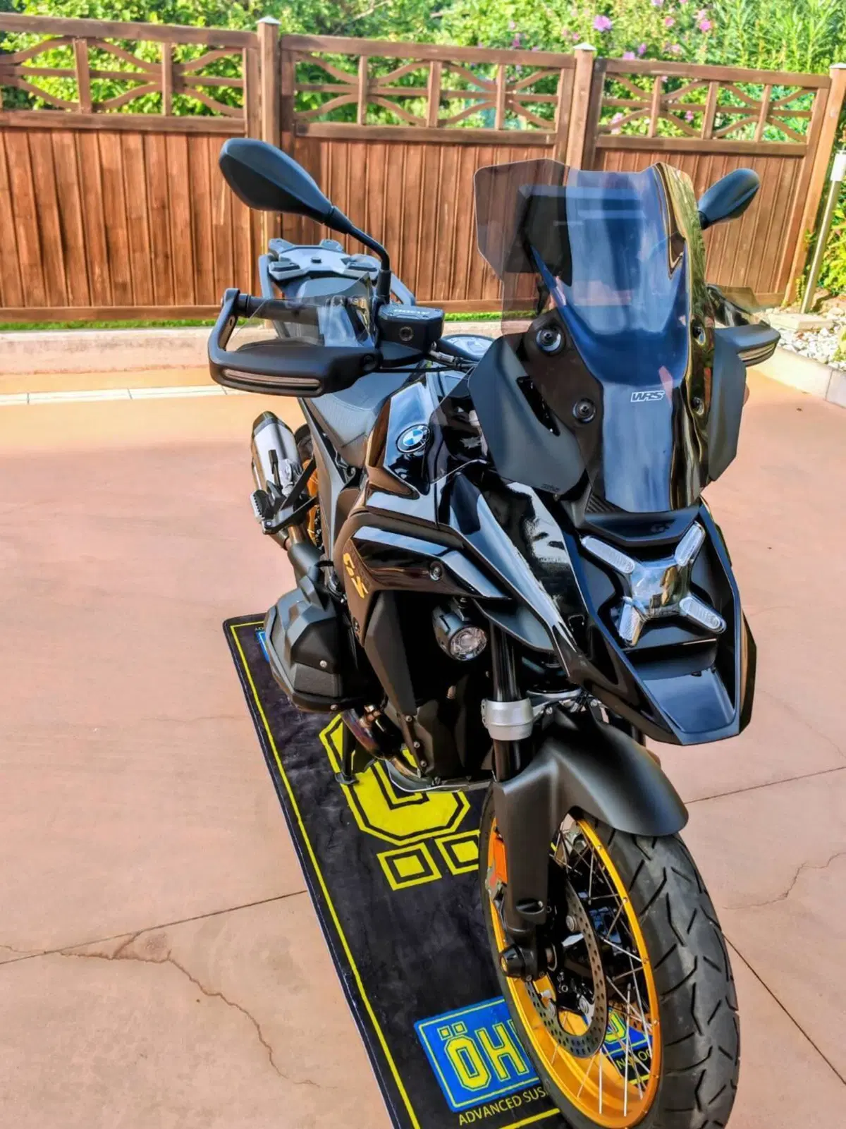 Bmw R 1300 GS Triple Black (2023 - 26) (5)