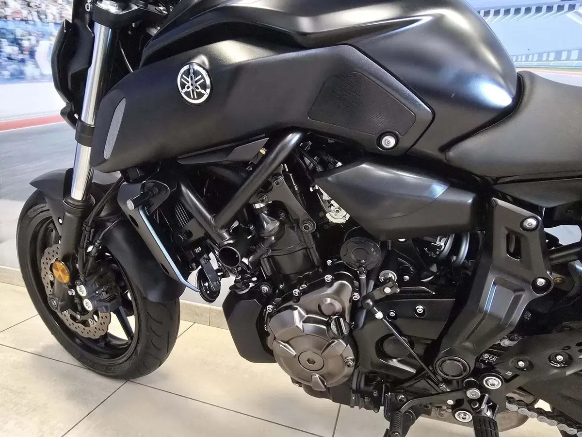 Yamaha MT-07 (2018 - 20) (12)