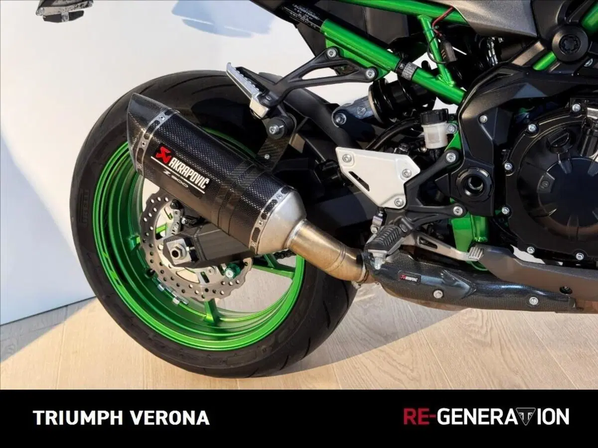 Kawasaki Z 900 Performance (2021 - 24) (4)