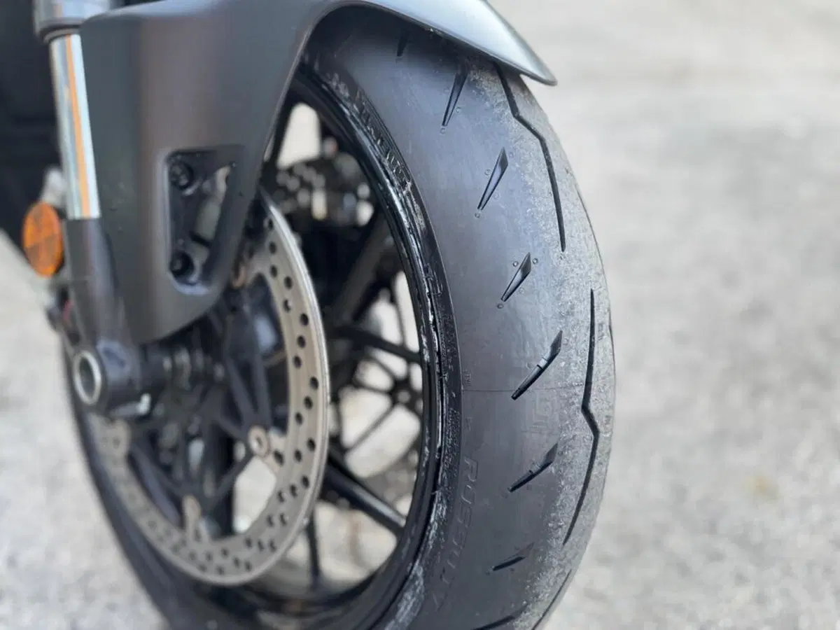 Ducati Streetfighter V4 1100 (2021 - 22) (9)