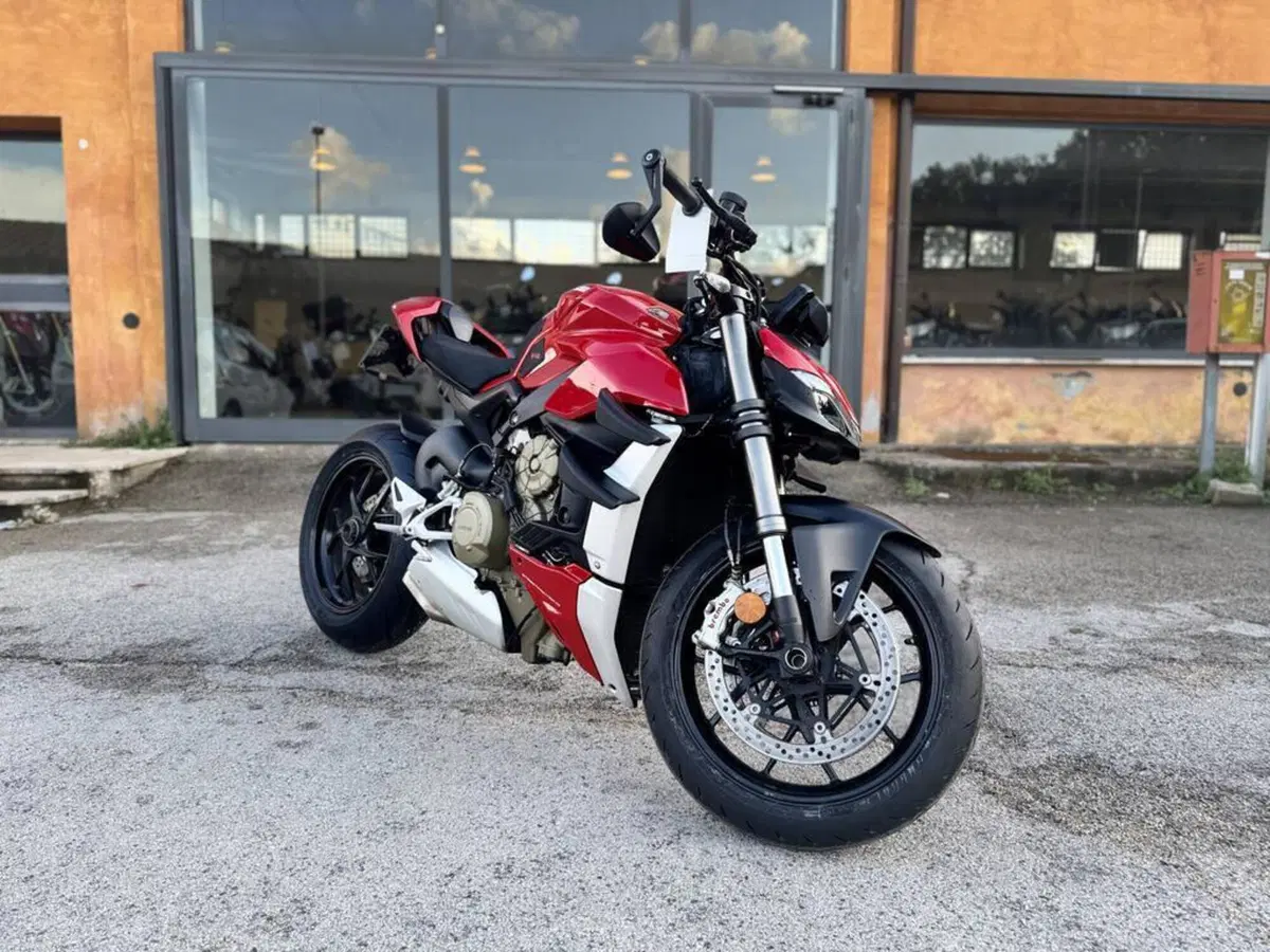 Ducati Streetfighter V4 1100 (2021 - 22) (2)