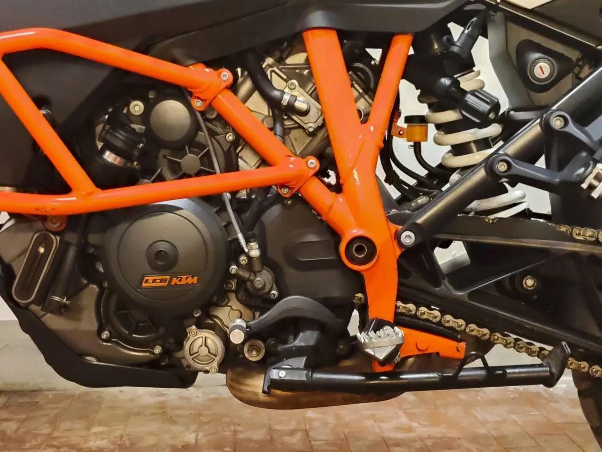 KTM 1090 Adventure R (2017 - 19) (3)