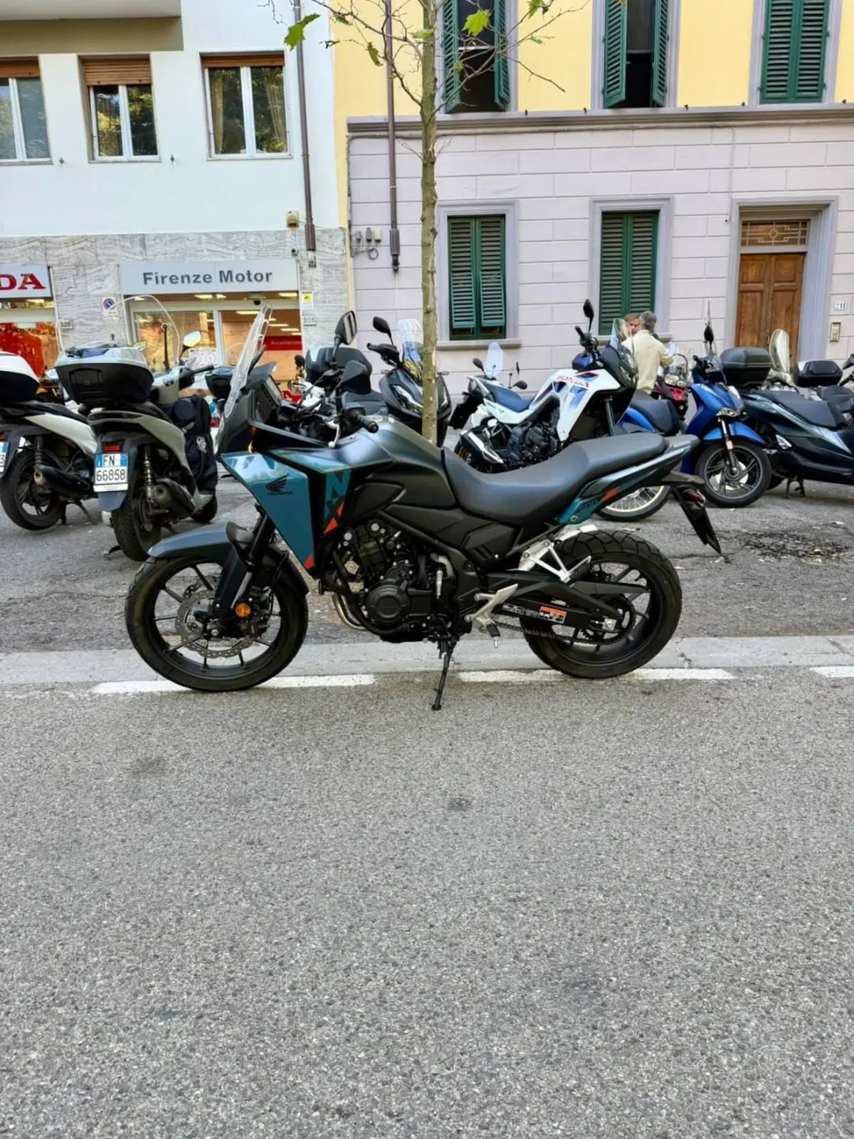 Honda NX500 (2026) (2)
