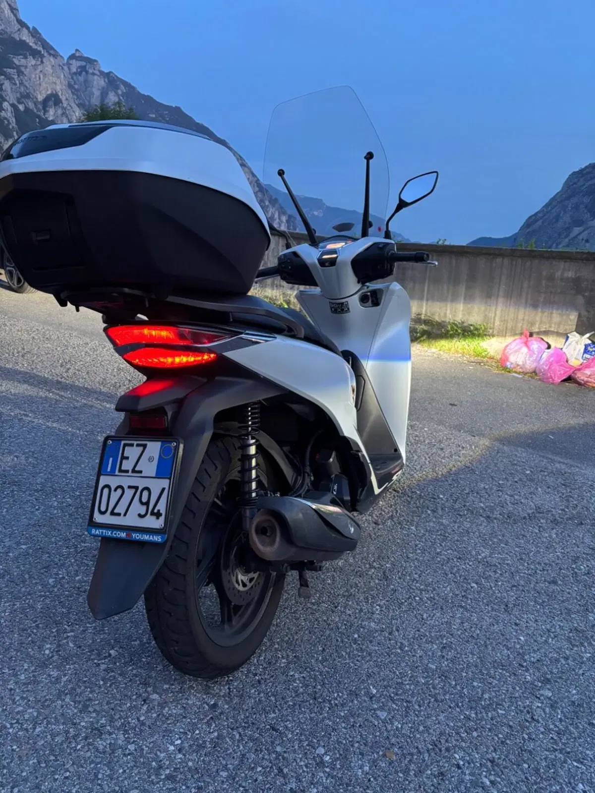 Honda SH 125i Sport (2022 - 23) (2)