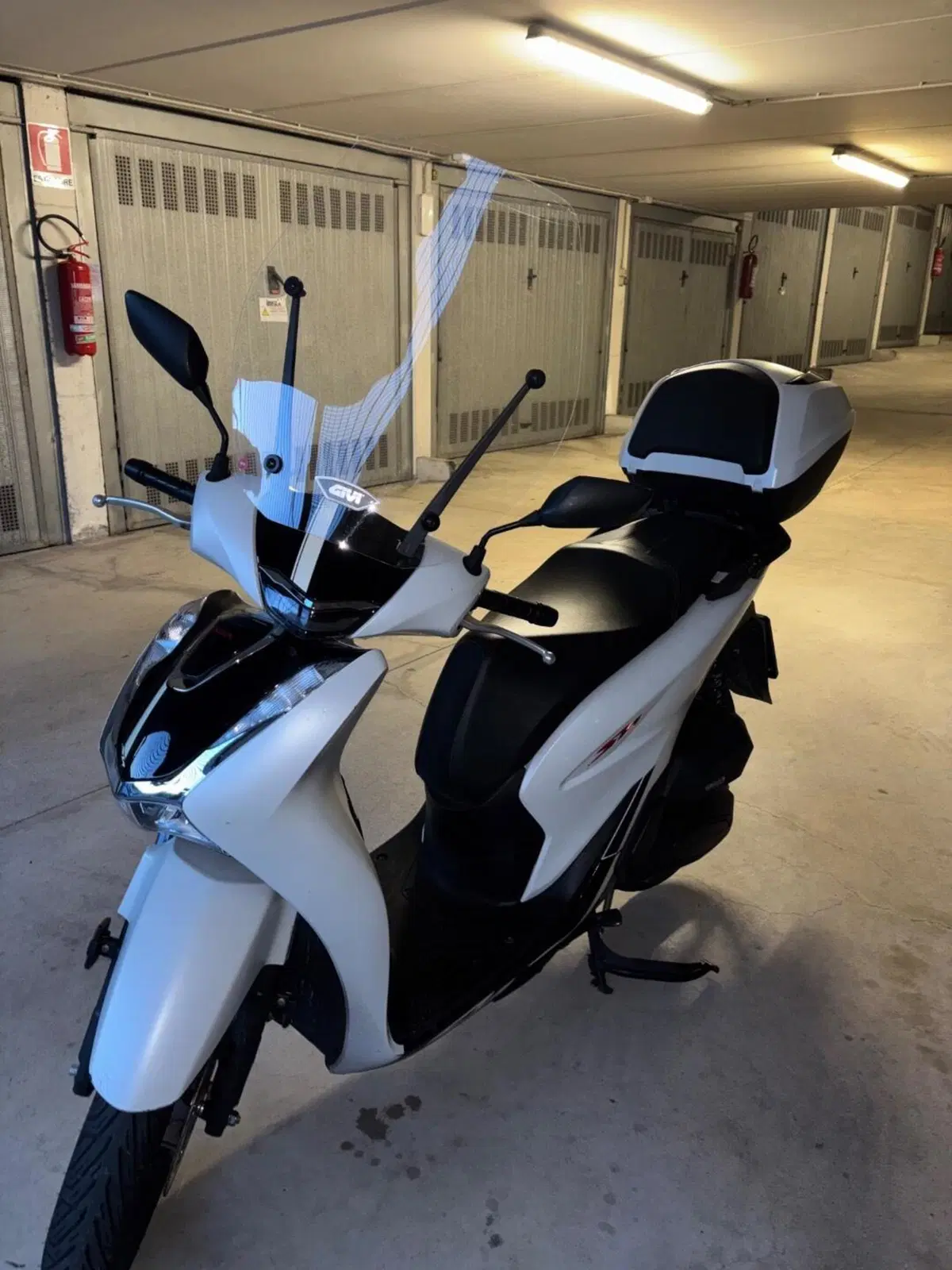 Honda SH 125i Sport (2022 - 23) (5)