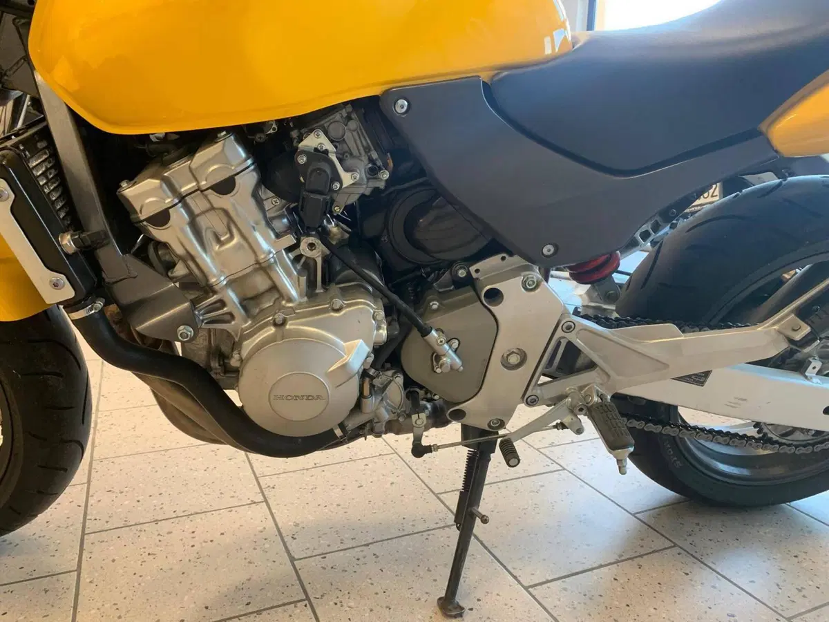 Honda Hornet 600 (1998 - 00) (11)
