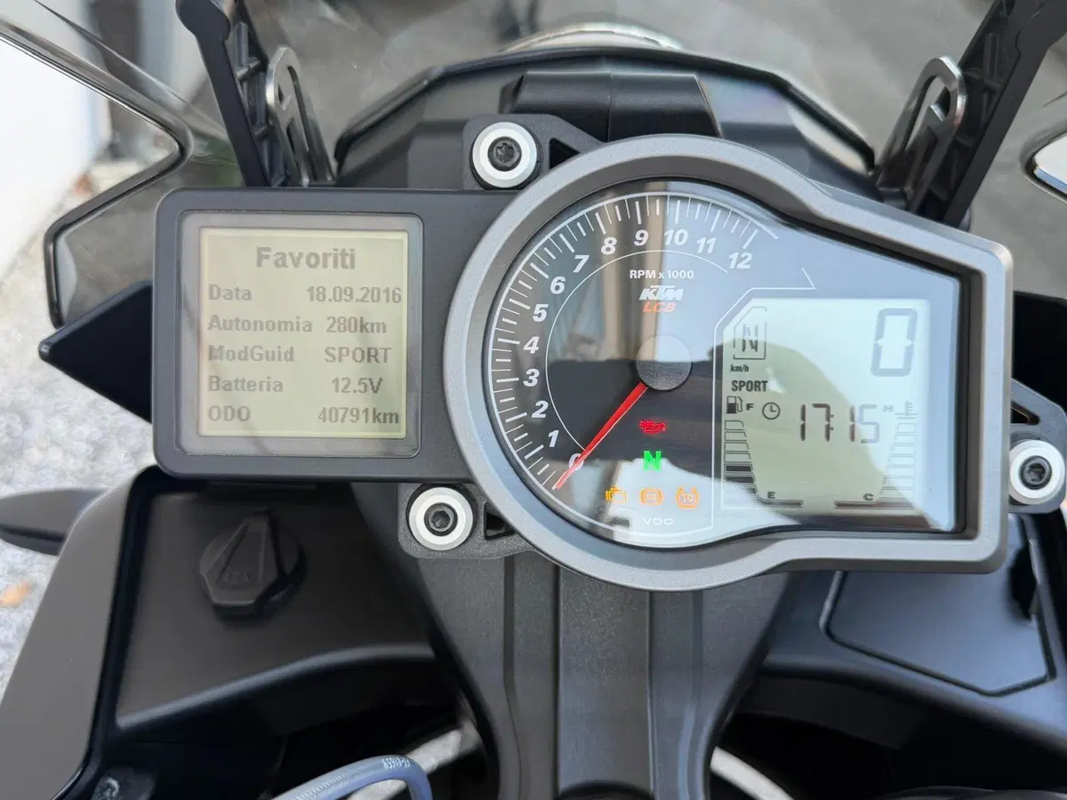 KTM 1090 Adventure S - L (2017 - 19) (10)