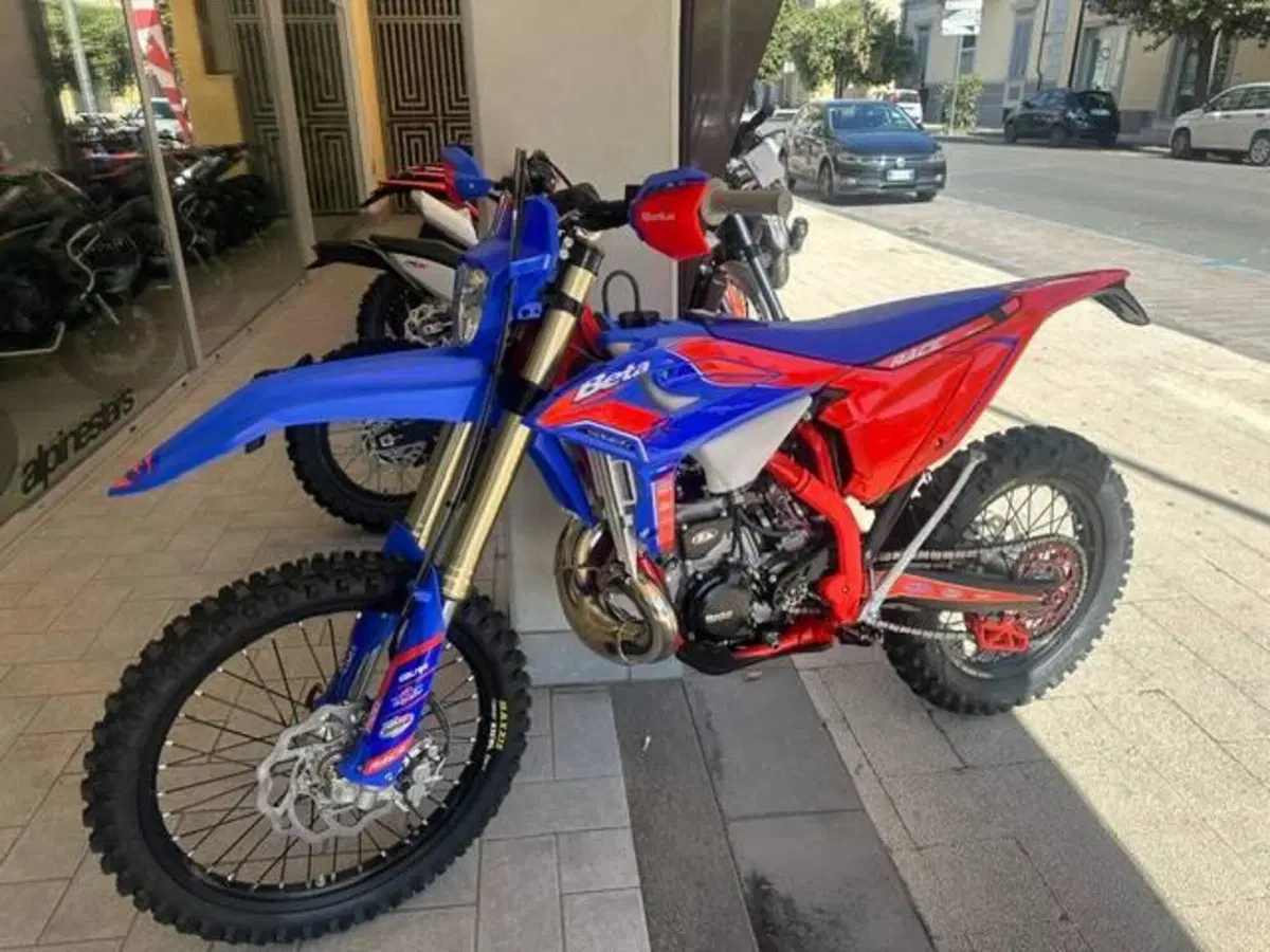 Betamotor RR 300 2T Enduro Race (2027) (2)