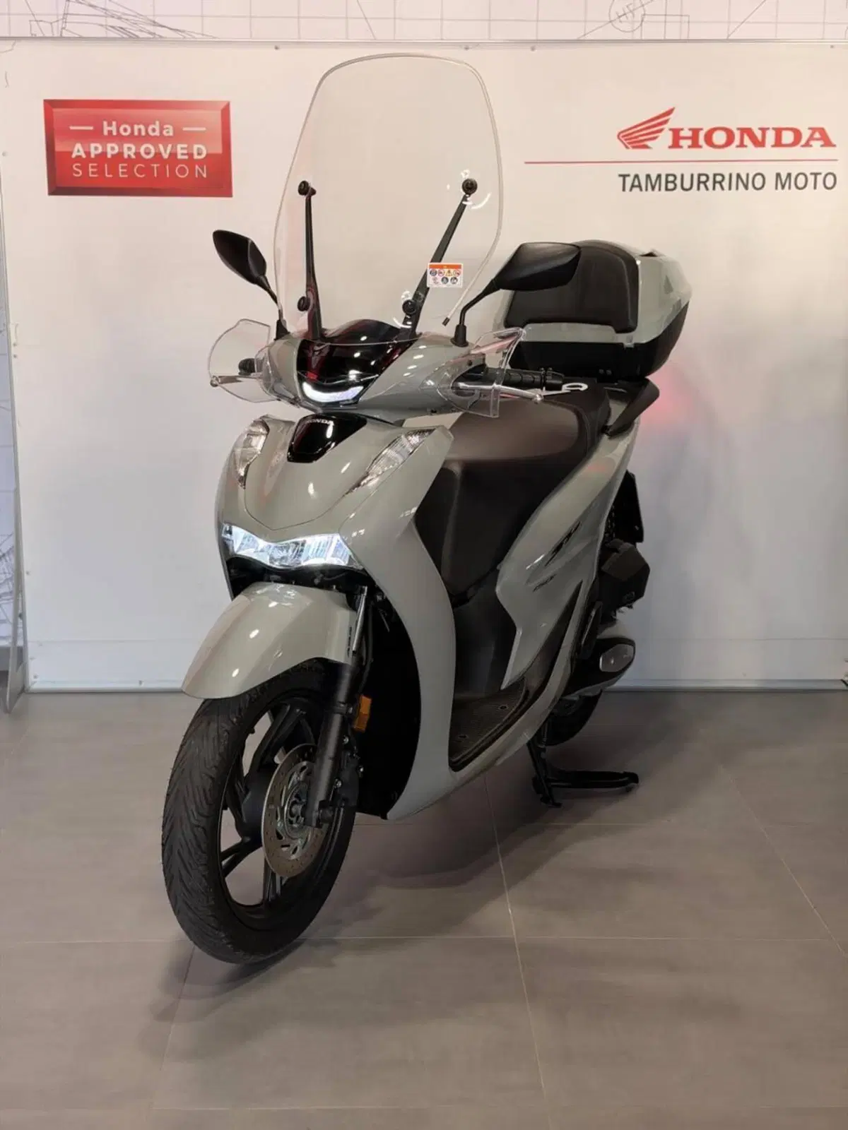 Honda SH 150i (2024 - 25) (4)