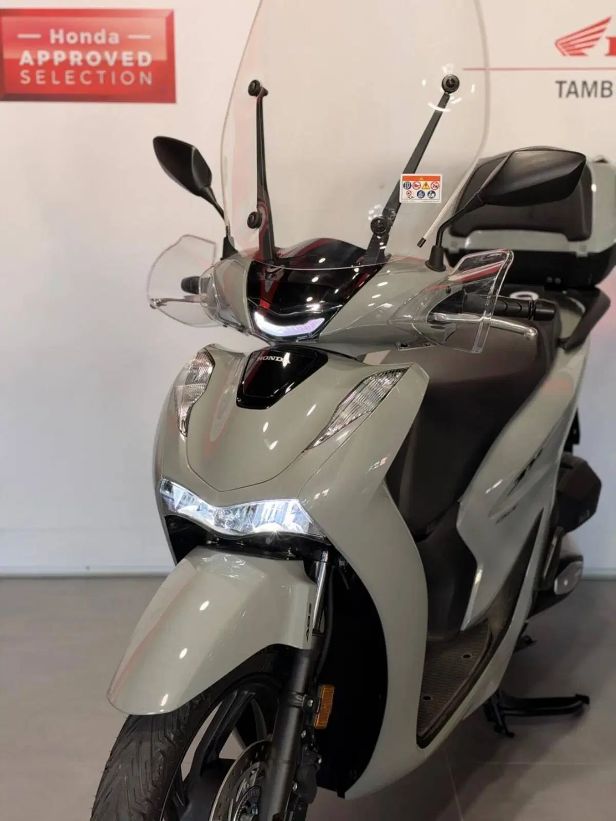 Honda SH 150i (2024 - 25) (5)