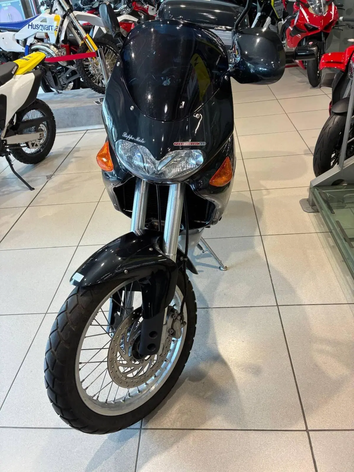 Aprilia Pegaso 650 (1997 - 00) (4)