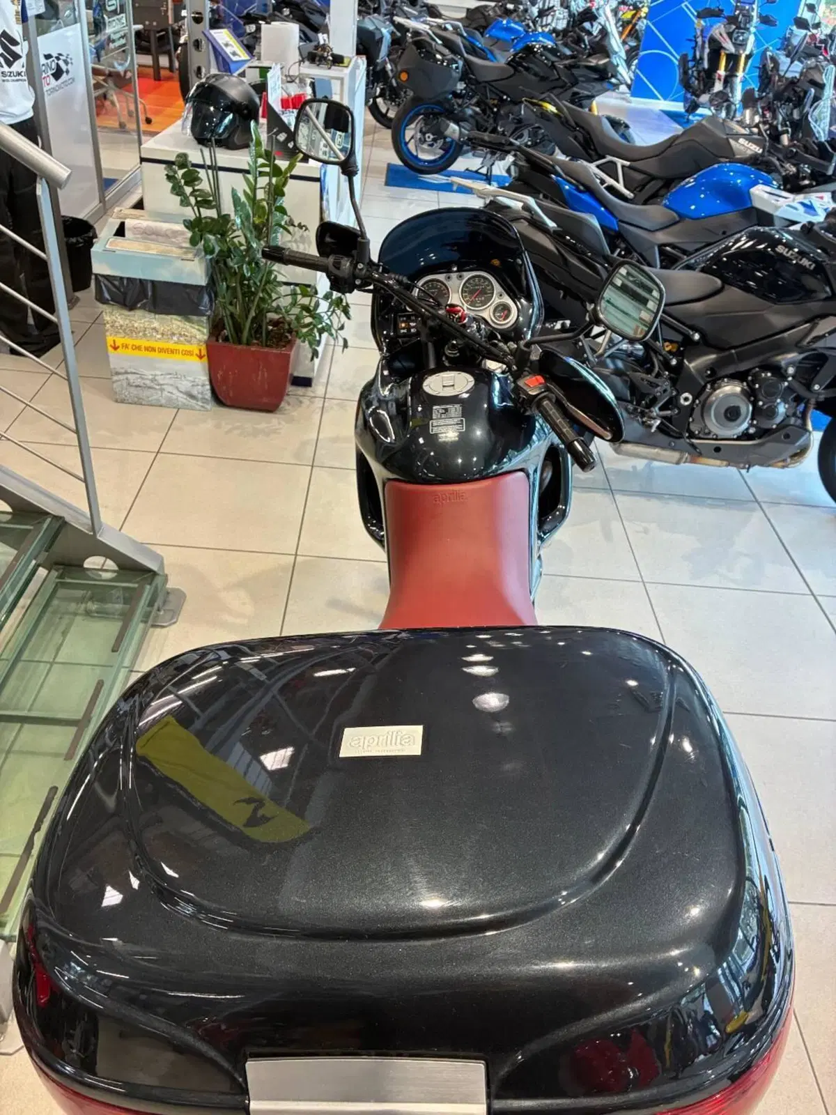 Aprilia Pegaso 650 (1997 - 00) (8)