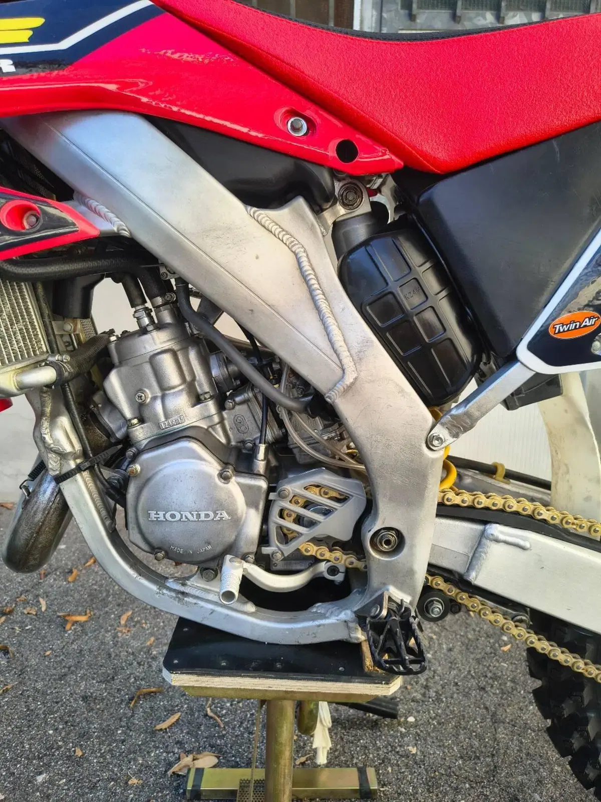 Honda CR 125 R (2000 - 02) (5)