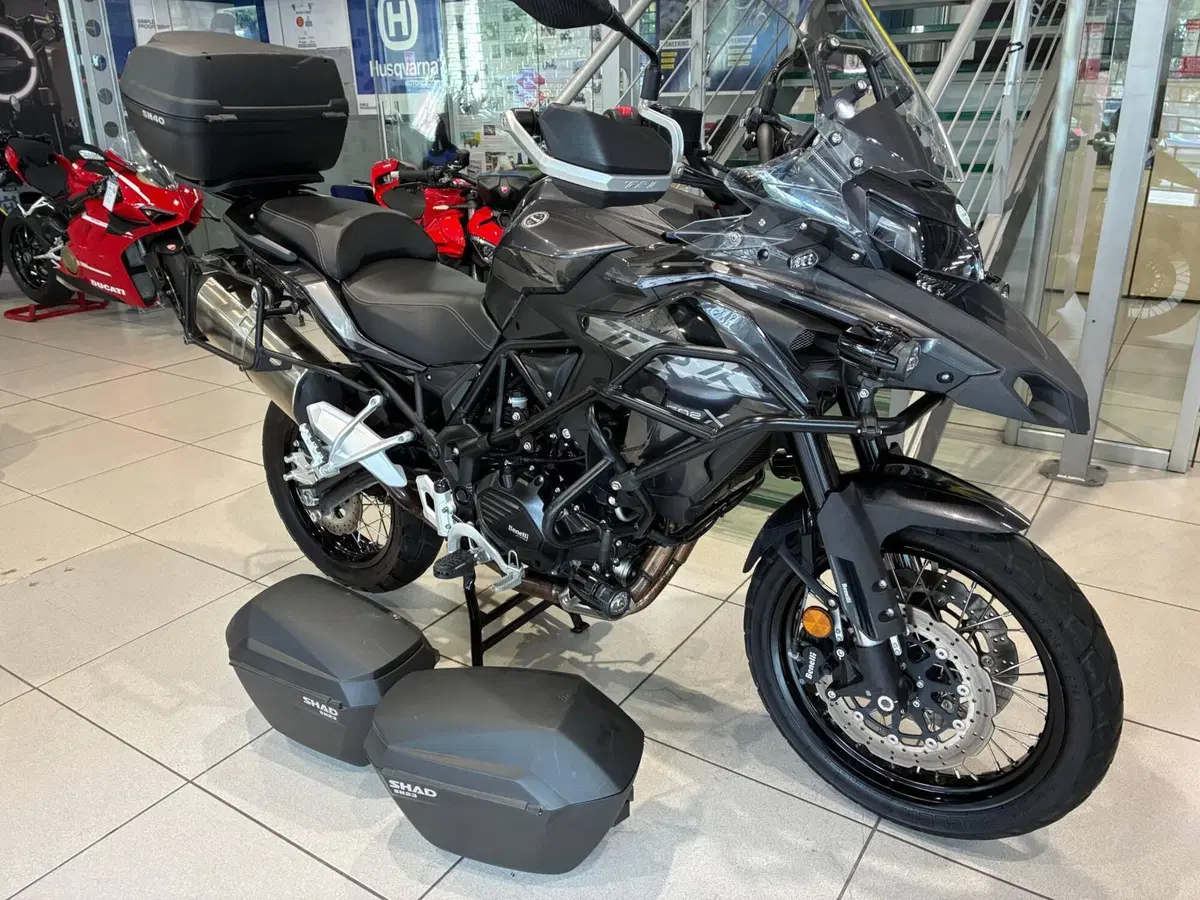Benelli TRK 502X (2021 - 26) (2)